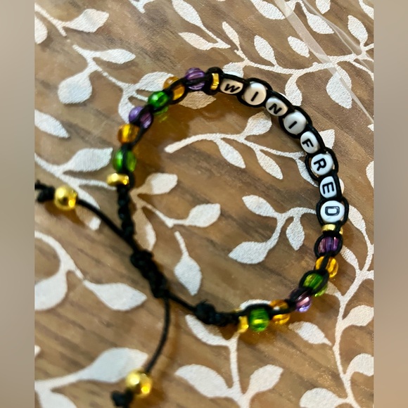 Set of 4 Handmade HOCUS POCUS Themed Beaded Bracelets - Adjustable Size - Picture 3 of 8